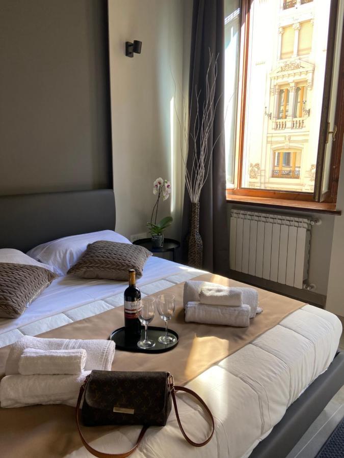 Soha Piazza Di Spagna Boutique Rome Buitenkant foto