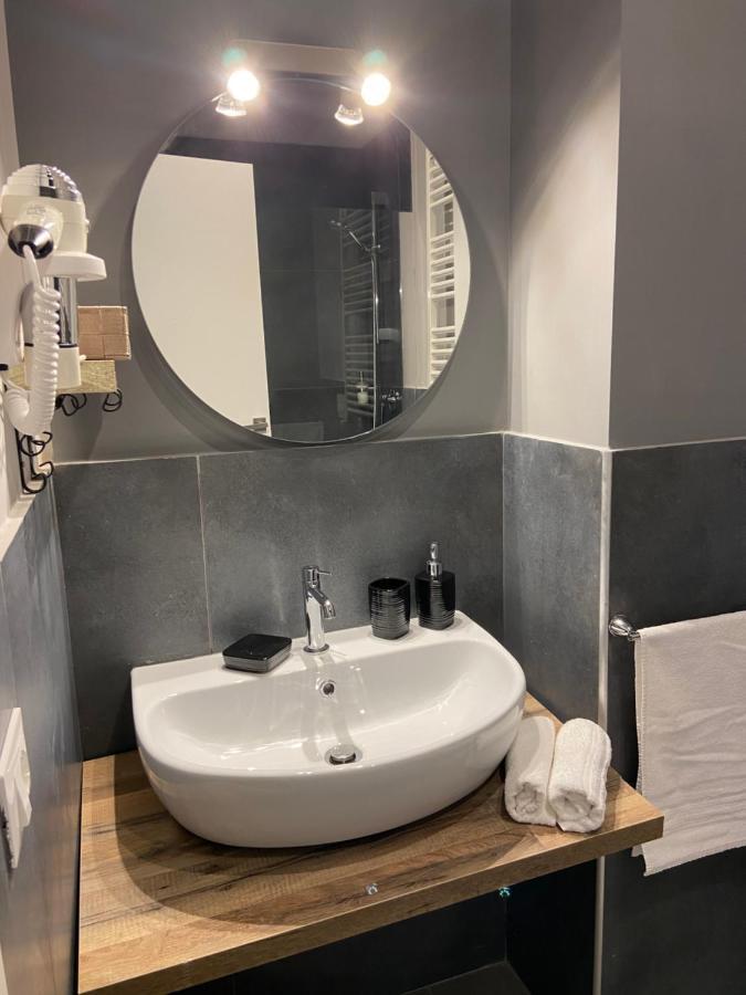 Soha Piazza Di Spagna Boutique Rome Buitenkant foto