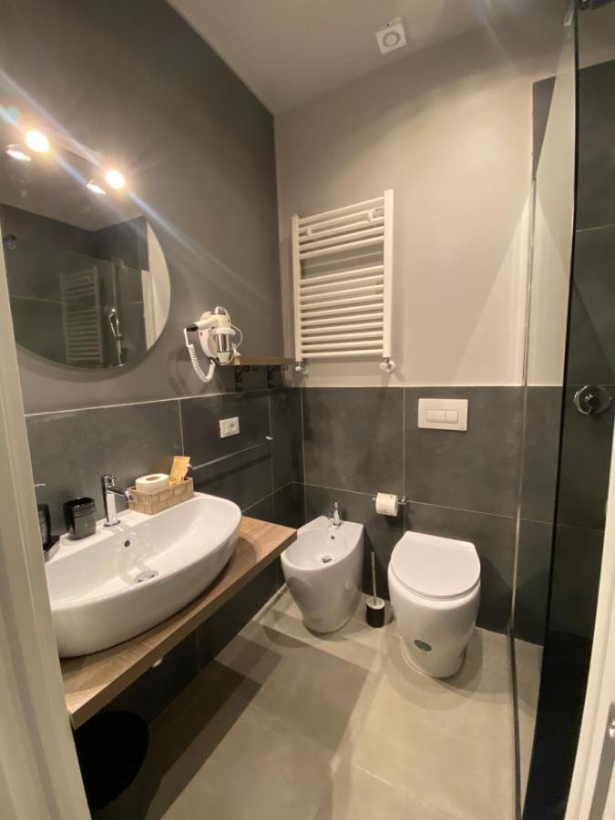 Soha Piazza Di Spagna Boutique Rome Buitenkant foto