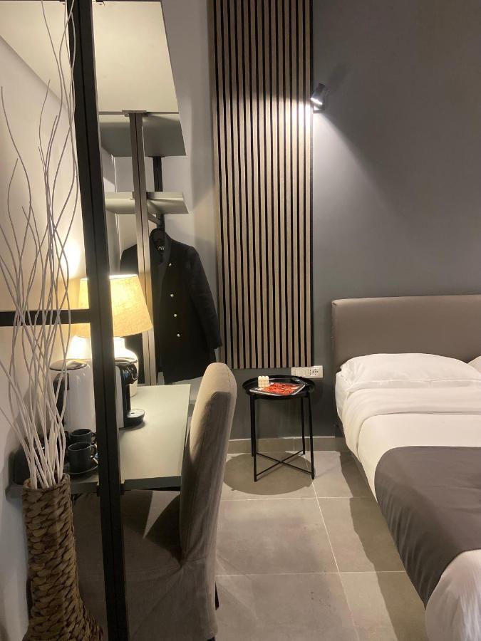 Soha Piazza Di Spagna Boutique Rome Buitenkant foto
