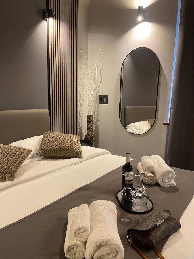 Soha Piazza Di Spagna Boutique Rome Buitenkant foto